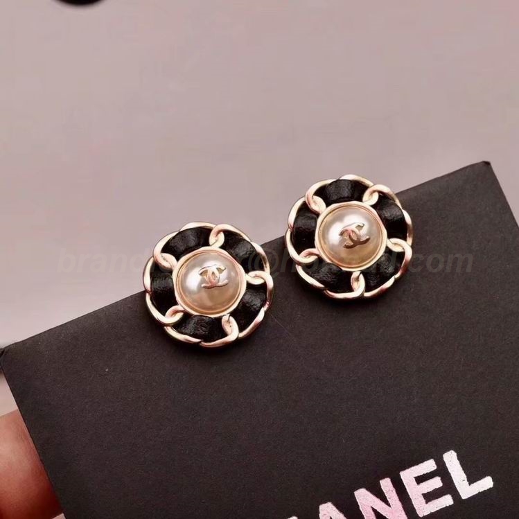 Chanel Earrings 824